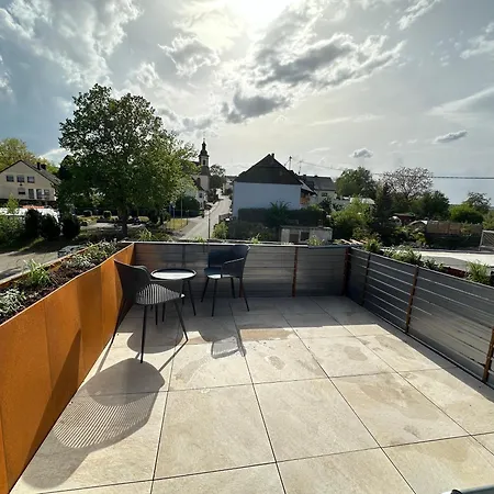 Ferienwohnung Moselherz - Urlaub Im Wein- Und Ferienort Bekond Exterior photo